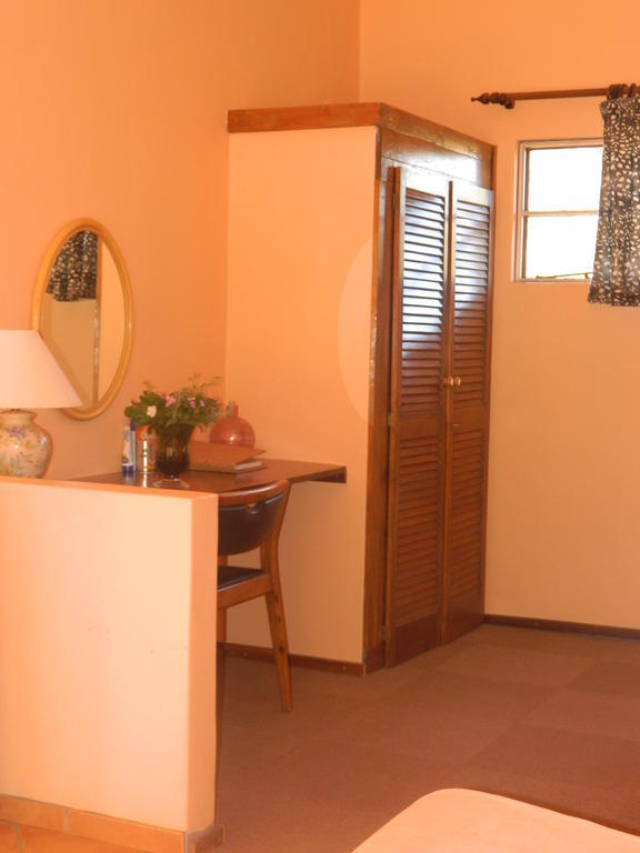 Corona Guest Farm Room photo